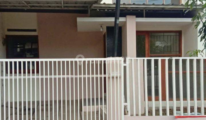 Rumah Bagus Dalam Komplek Ciwastra Margacinta 1