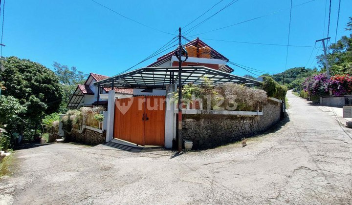 Rumah Murah Bukit Pakar Timur Dekat Dago Village Bandung