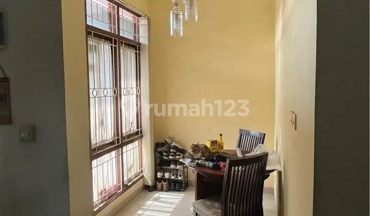 Beautiful 2-Story House in Puri Dago Antapani Complex 2