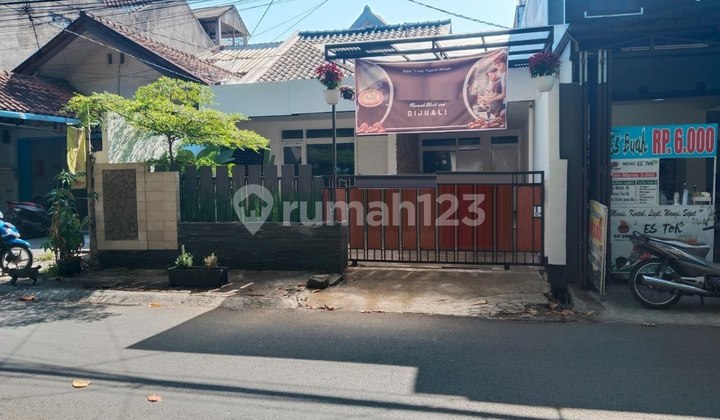 Rumah cocok untuk usaha maupun rumah tinggal di area sukaluyu Rumah cocok untuk usaha maupun rumah tinggal di area sukaluyu