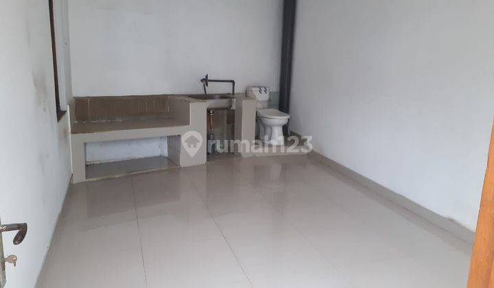 Di jual
Rumah di kresna 1