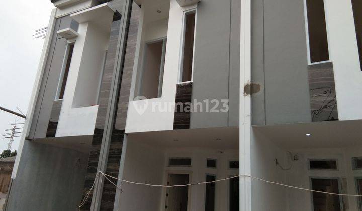 Mini Cluster Townhouse di Jalan Jatinegara Lio 2, Kec. Cakung, Kota Jakarta Timur (Samping SMPN 90) 2 Lantai Baru. 2
