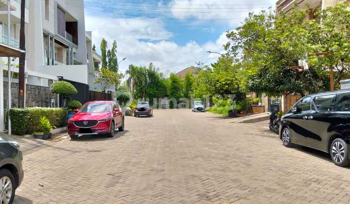 Tanah Kavling Dalam Perumahan Deket LRT Mkg