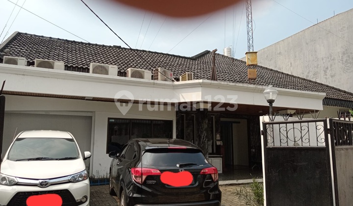 Di Jual Rumah Deket Senayan dan Gedung Dpr