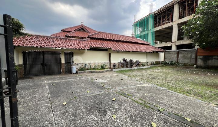 Ddisewakan Rumah bisa untuk Kantor di Bangka Raya Kemang Jakarta Selatan