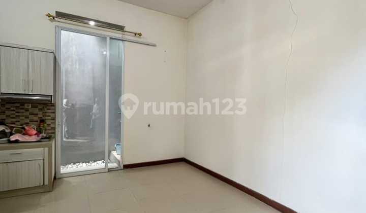 Disewakan Rumah Minimalis Dalam Town Hiuse Pasar Minggu 2