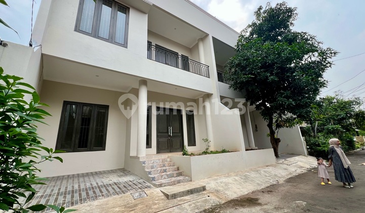 Diaewakan Rumah Baru Di Pejaten Barat 2