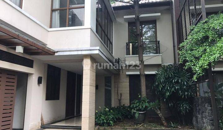 Dijual Rumah 2 Lantai di Ampera SHM 1