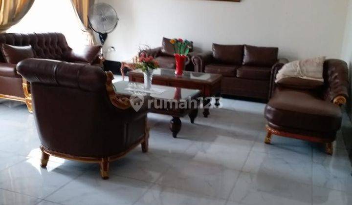 Dijual rumah di perumahan permata timur jatiwaringin 2 Lantai 2