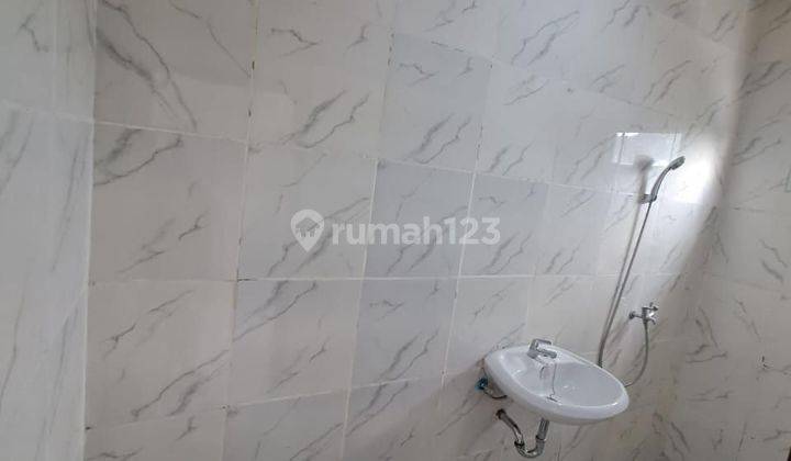 Dijual rumah Townhouse di Bintaro  2