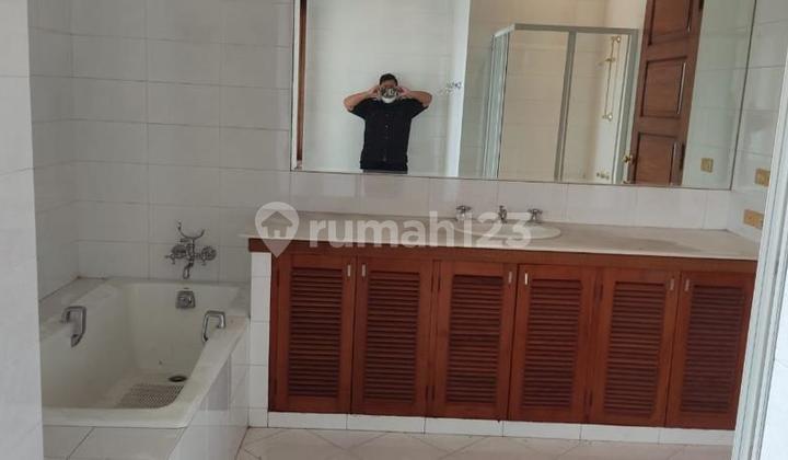 For Sale Luxurious House in Patra Kuningan, South Jakarta 2