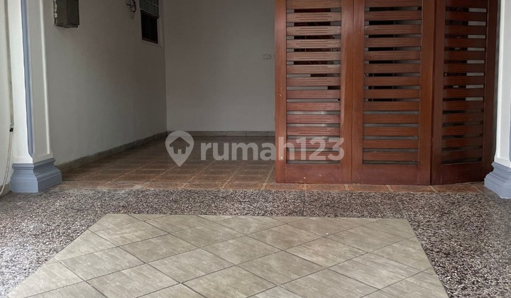 Quick Sale House in Townhouse 2