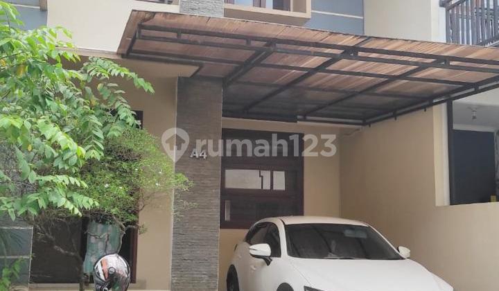 Disewakan Rumah Dalam Town House Di Pejaten Jakarta Selatan