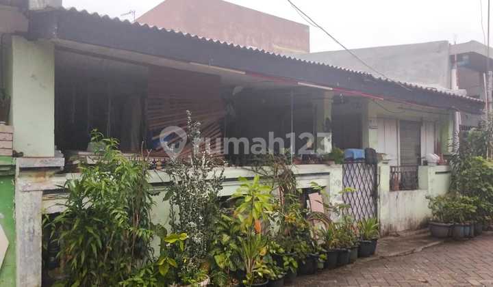 Quick Sale House on Jl Raya Villa Tangerang Indah