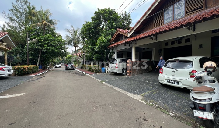 For sale.quick.house.in.pesona.khayangan.depok 2