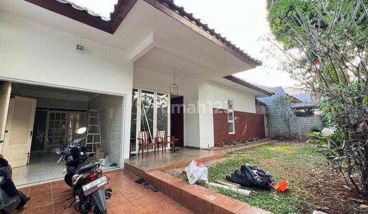 Disewakan Rumah Dalam Komplek Di Kalibata Jakarta Selatan 