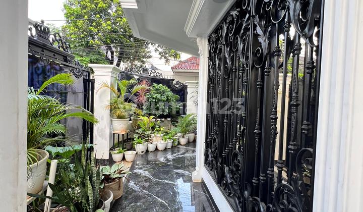 Dijual Cepat Rumah Lux Dipejaten Dalam Kompleks 2