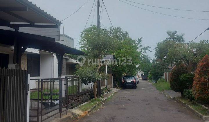 Di Rumah Tinggal Di Komplek Permata Indah - Bojong Holis 2