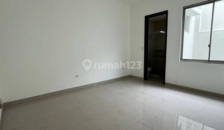 Disewakan Rumah Pik 2 Uk 10x15 4BR Unfurnished Harga 150Jt Thn  2