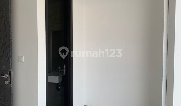 Dijual Rumah Pik 2 Cluster Bagus Uk 6X12.5 Kosongan Harga 2,4 M Nego 2