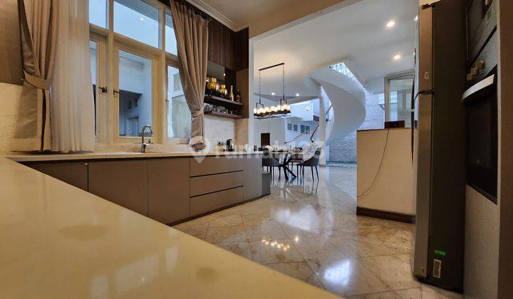 Rumah Menteng Jakpus 4BR Furnished Dijual 2