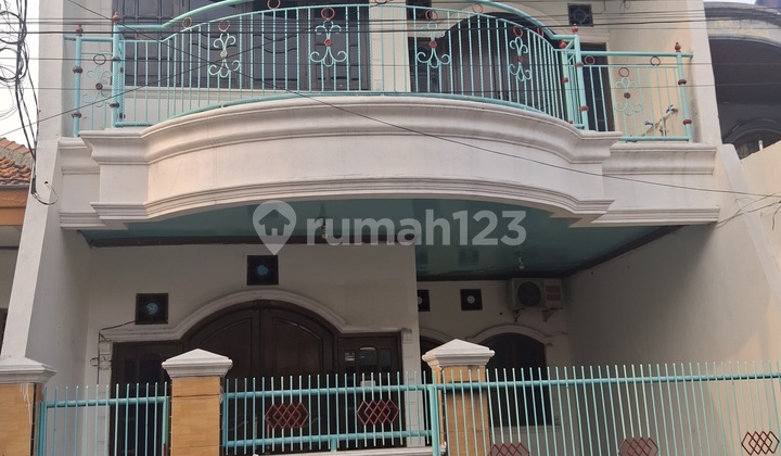 Rumah Disewakan Di Johar Baru Jalan 2 Mobil Suasana Tenang 1