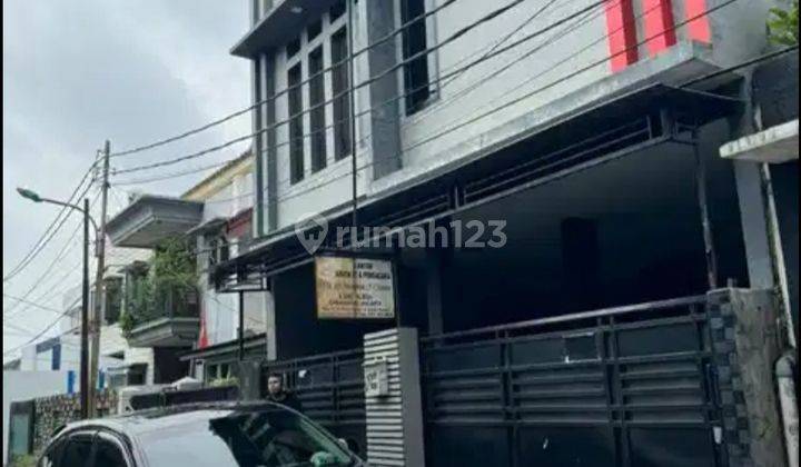 Rumah Di Komp PTB Duren Sawit Furnished  1