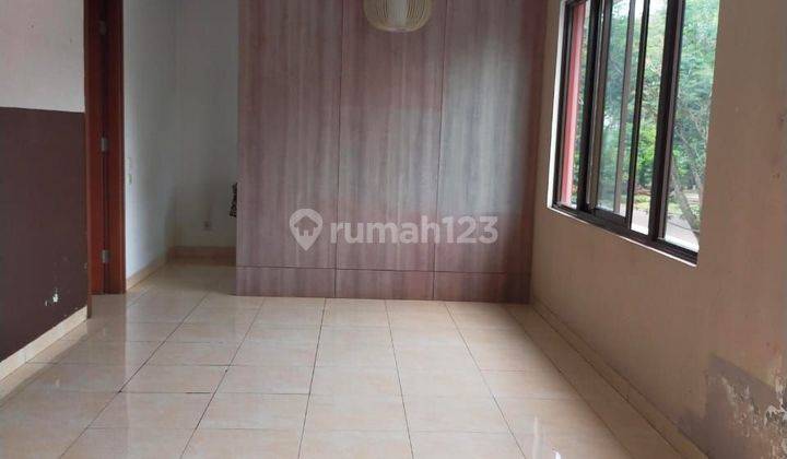 Rumah 2 lt Bagus Harga Murah Dekat Stasiun 2