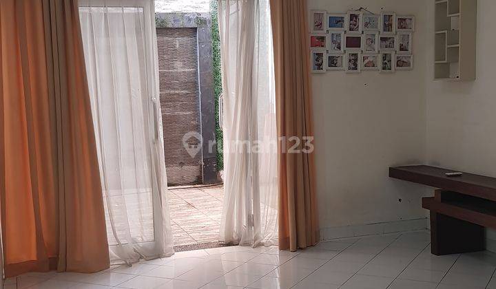 Disewakan Rumah Bagus Di Kencana Loka Dekat Stasiun Dan Tol 1
