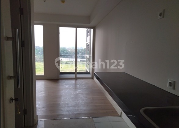 Dijual Cepat Apartment Studio Kosong Murah di Landmark Residence