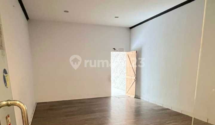 For Rent Shop House in Bandung City Center