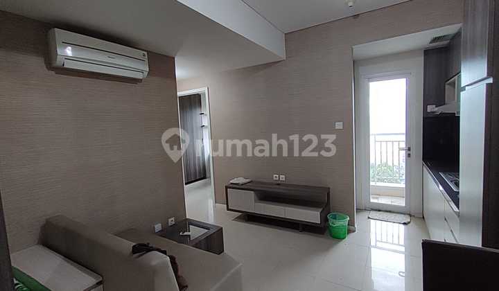Dijual Apartment 2 Kamar furnish Luas di Parahyangan Residence
