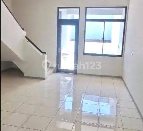 For Rent Ruko 2 Lantai di Kota Baru Parahyangan 1