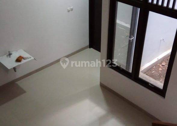 For Rent Ruko Bagus Siap Pakai di Jamika 1