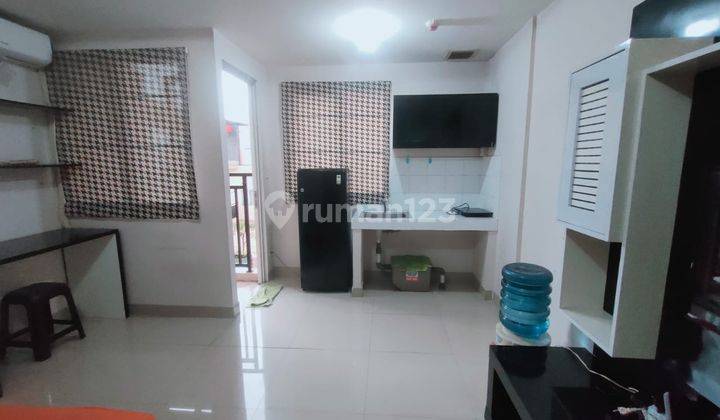 For Rent Apartemen Full Furnished di Sudirman Suites 2