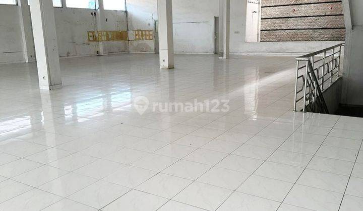 For Rent Ruang Usaha di Dr Djunjunan Lokasi Strategis 2