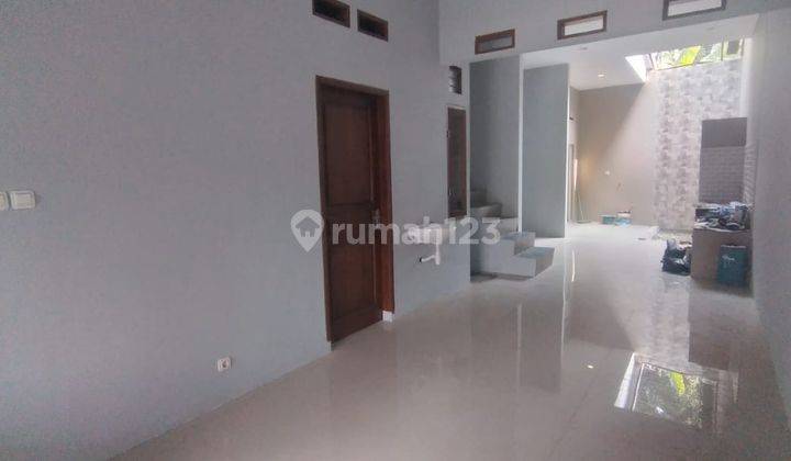 For Sale Rumah Baru Minimalis di Kopo Permai 2