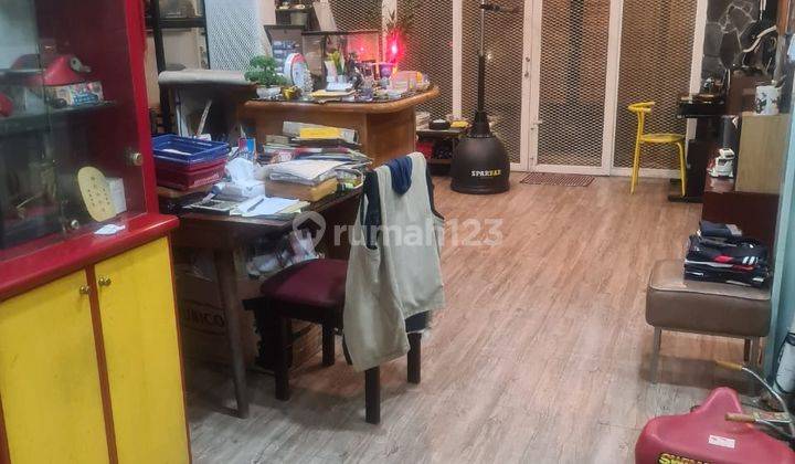 Ruko Dijual 3,5 Lantai di jln Peta Mainroad 2