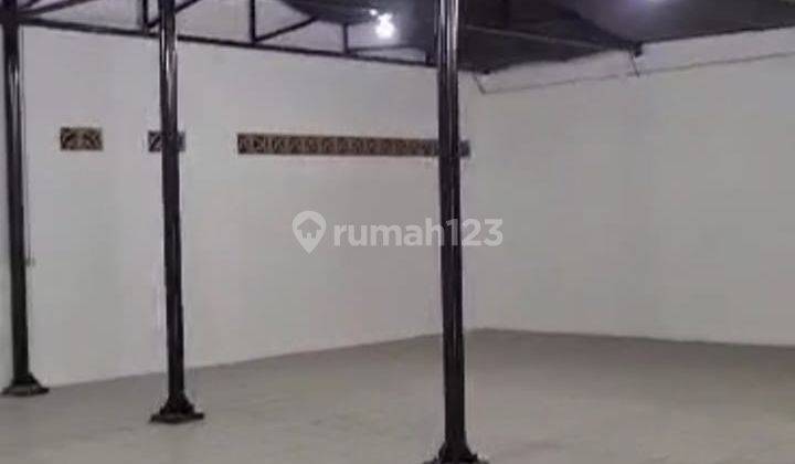 Tempat Usaha Disewa Lokasi di Soekarno Hatta  1