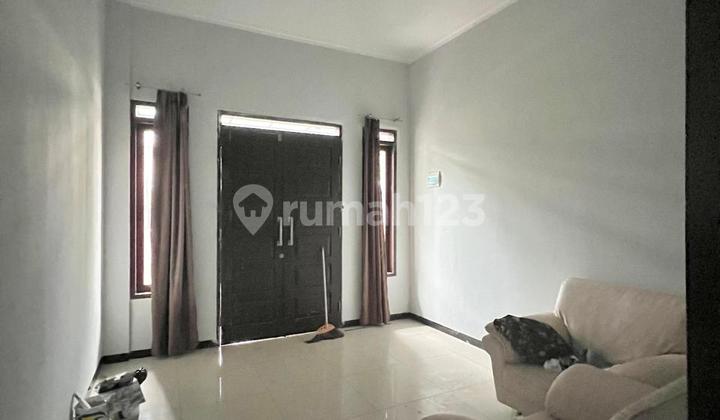 For Rent: Nice 2-Story House Can Be Used as Office in Mekar Wangi 2