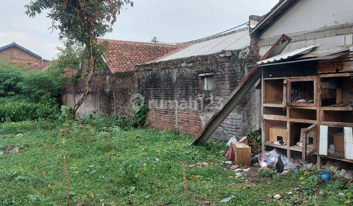 Dijual Rumah Hitung Tanah Luas Strategis di Mainroad Antapani 2