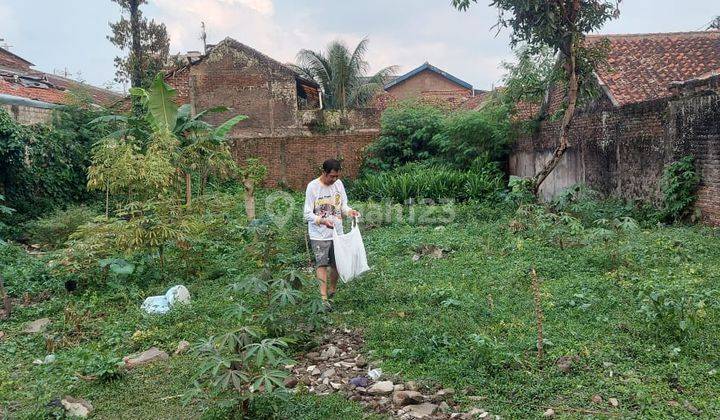 Dijual Rumah Hitung Tanah Luas Strategis di Mainroad Antapani 1