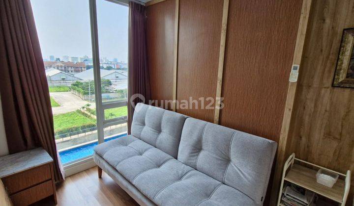 Dijual Apartment 2 Kamar View Pool Furnish di Landmark Residence 2