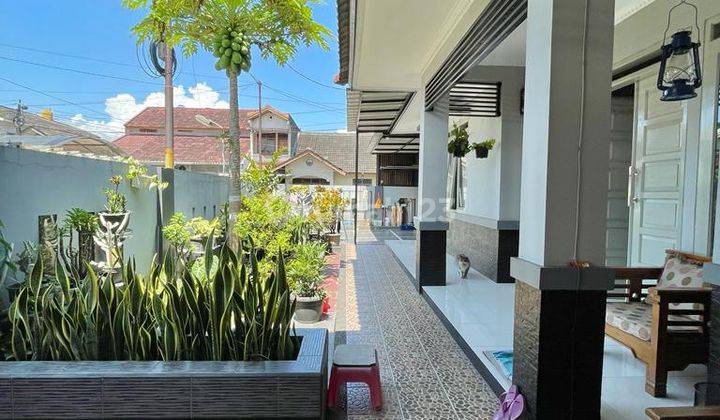 dijual rumah 2 lantai bagus terawat semi furnish taman cibaduyut 1