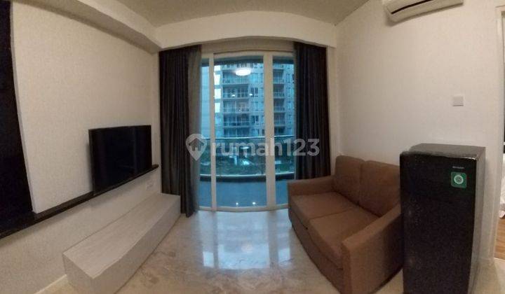 disewakan apartment 1 kamar luas furnish di landmark residence 2