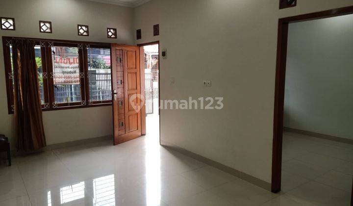 dijual rumah minimalis 1lantai semi furnish di komplek cihanjuang 1