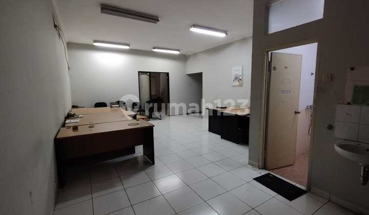 For Rent: Spacious 4-Story Shop House in Strategic Main Road Gatot Subroto Location 2