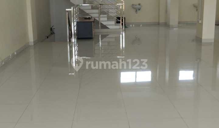 For Rent: Strategic 3-Story Shop House on Main Road Citeureup Cimahi For Rent: Strategic 3-Story Shop House on Main Road Citeureup Cimahi
