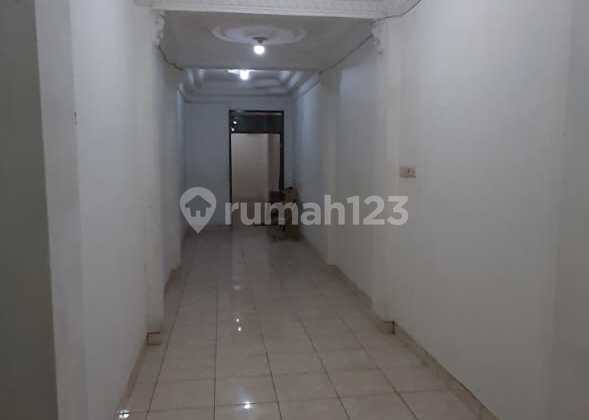 Di Sewakan/ Jual Ruko di Mainroad Suniaraja Bdg Kota