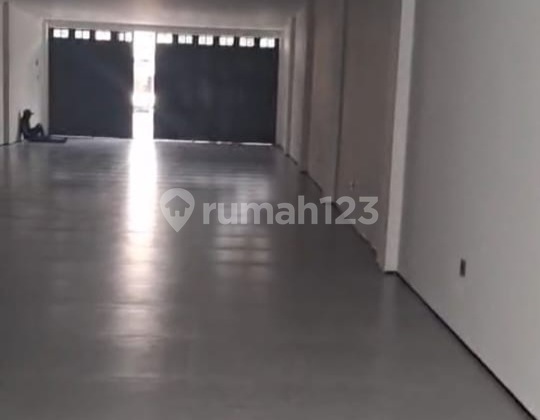 Di Sewakan Ruko di Mainroad Pasir Kaliki Bdg